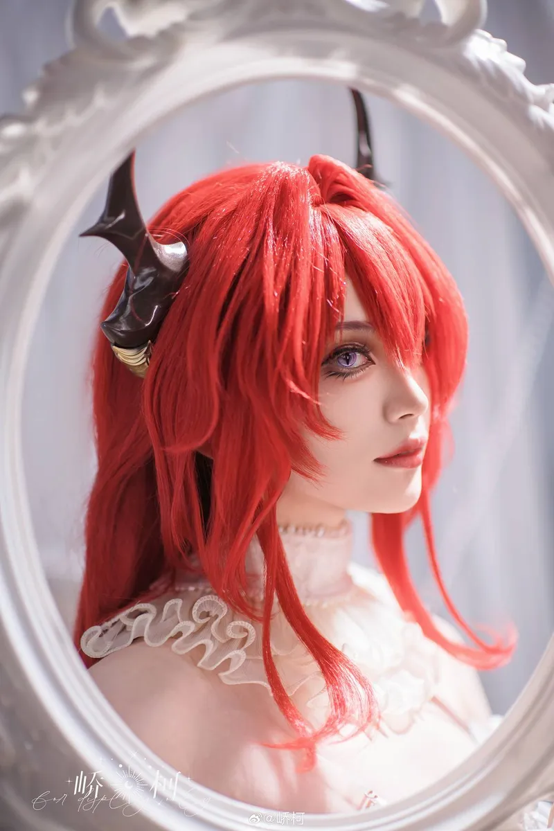 《明日方舟》史尔特尔cosplay展示