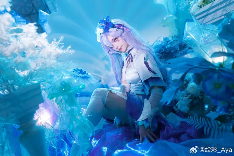 《鸣潮》坎特蕾拉cosplay展示