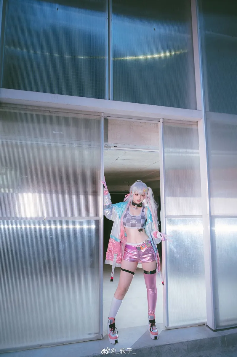 《胜利女神》豺狼cosplay展示