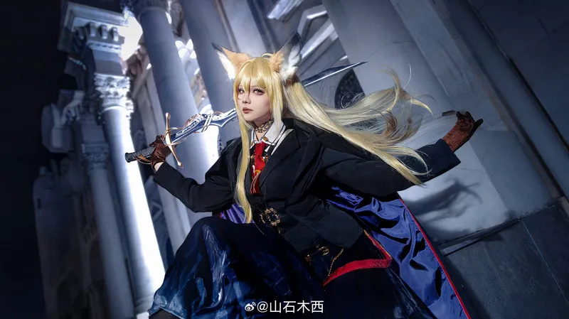 《明日方舟》忍冬cosplay展示