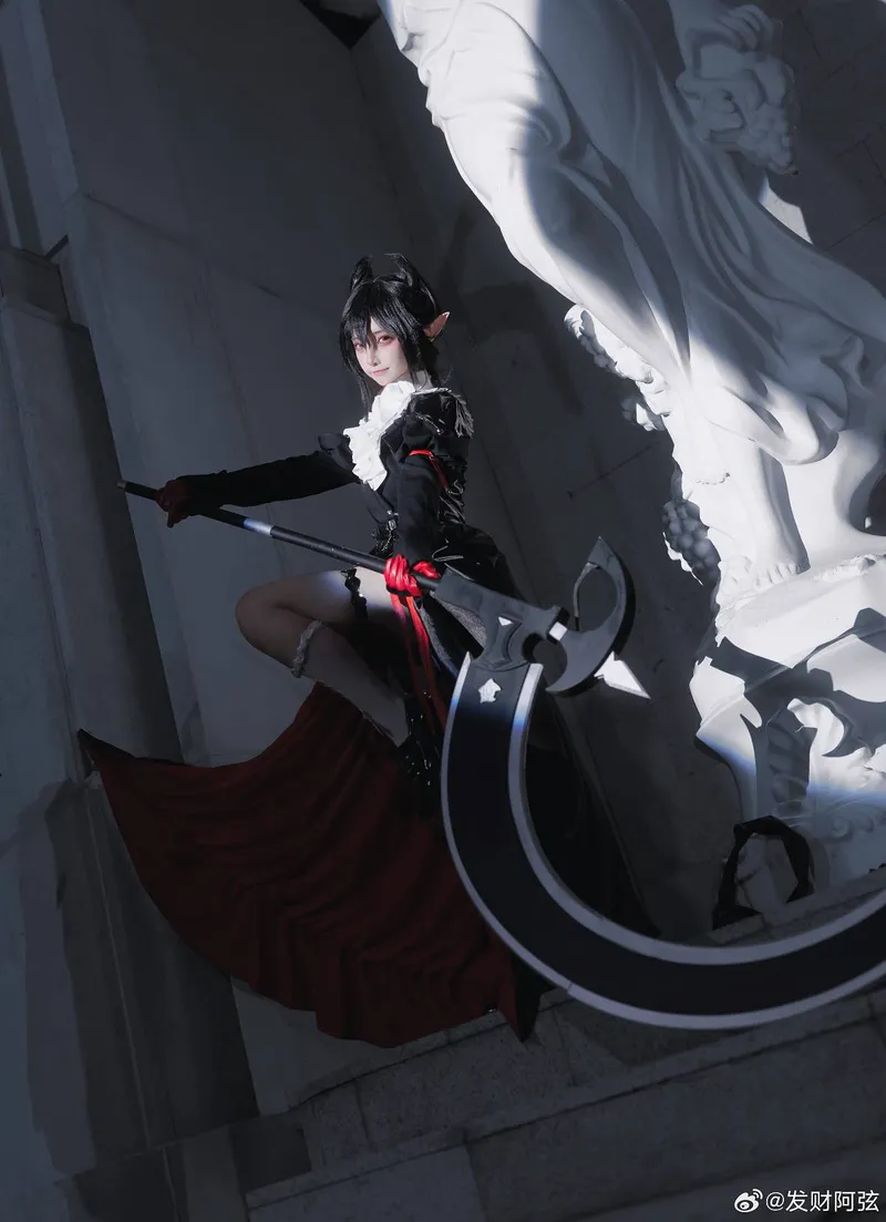 《明日方舟》隐德来希cosplay展示