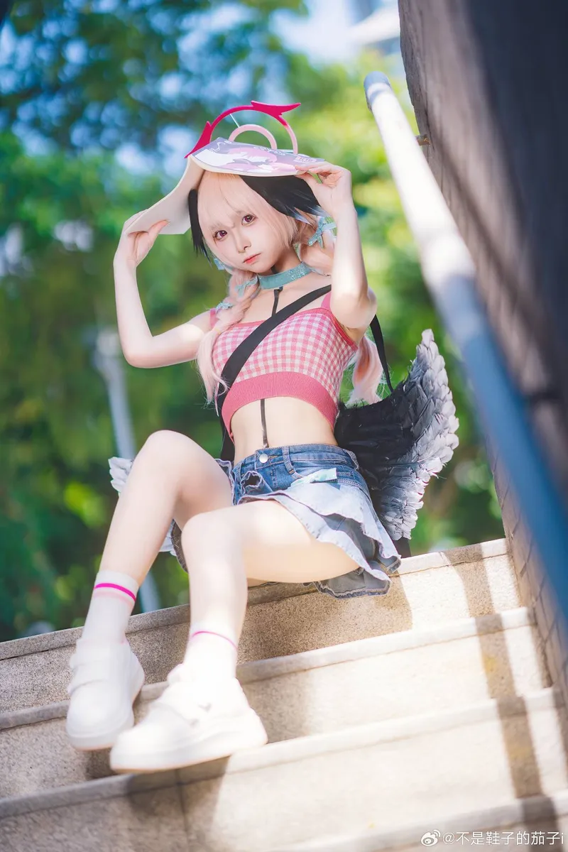《蔚蓝档案》下江小春cosplay