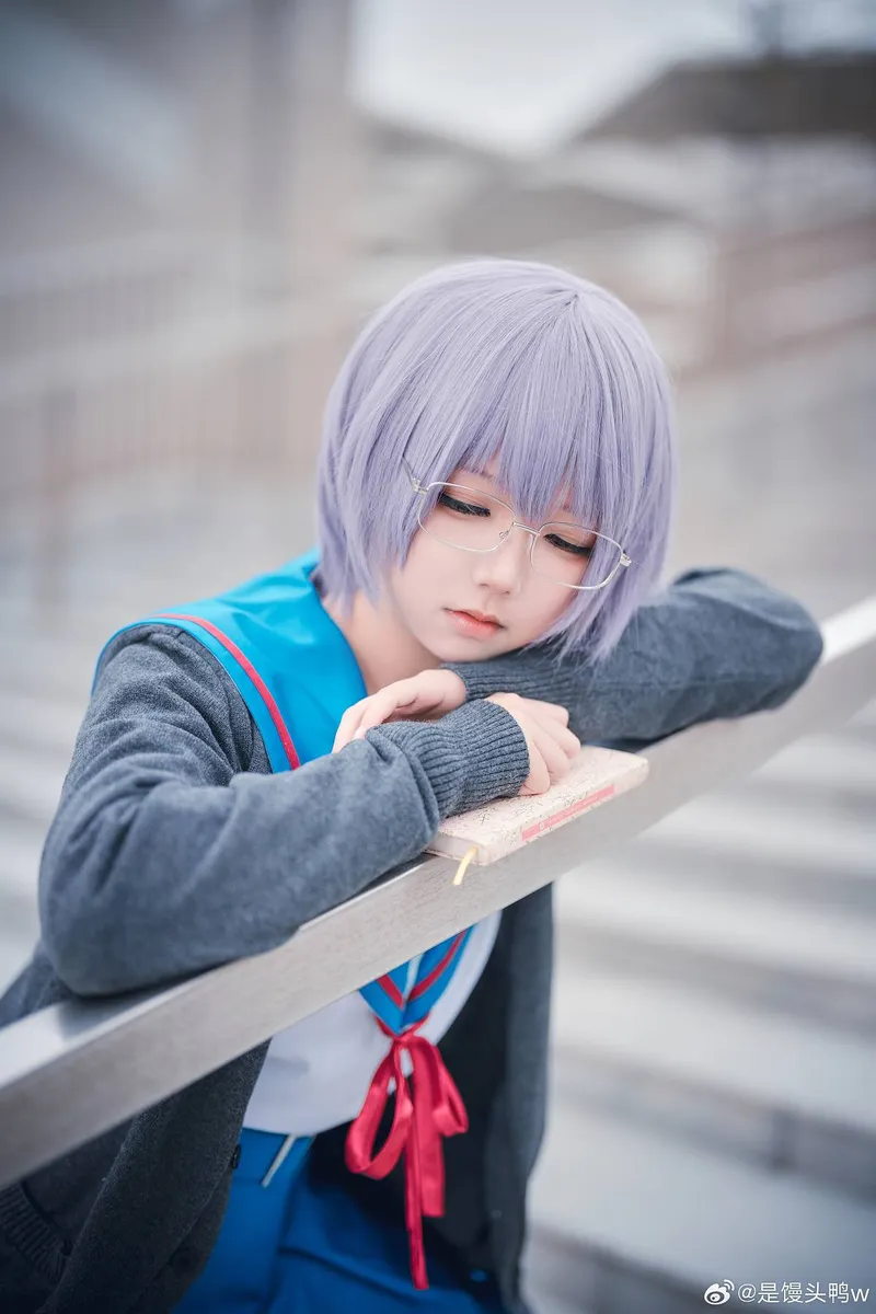 《凉宫春日的消失》长门有希cosplay展示