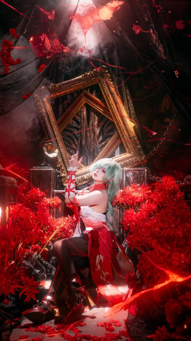 《鸣潮》弗洛洛cosplay展示