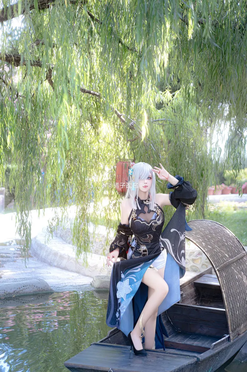 《原神》申鹤cosplay展示