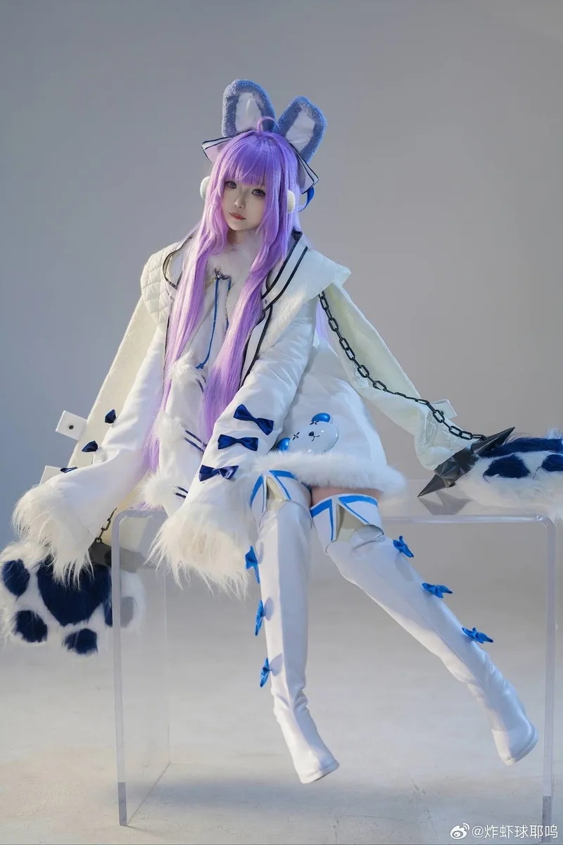 《碧蓝航线》塔什干Cosplay展示