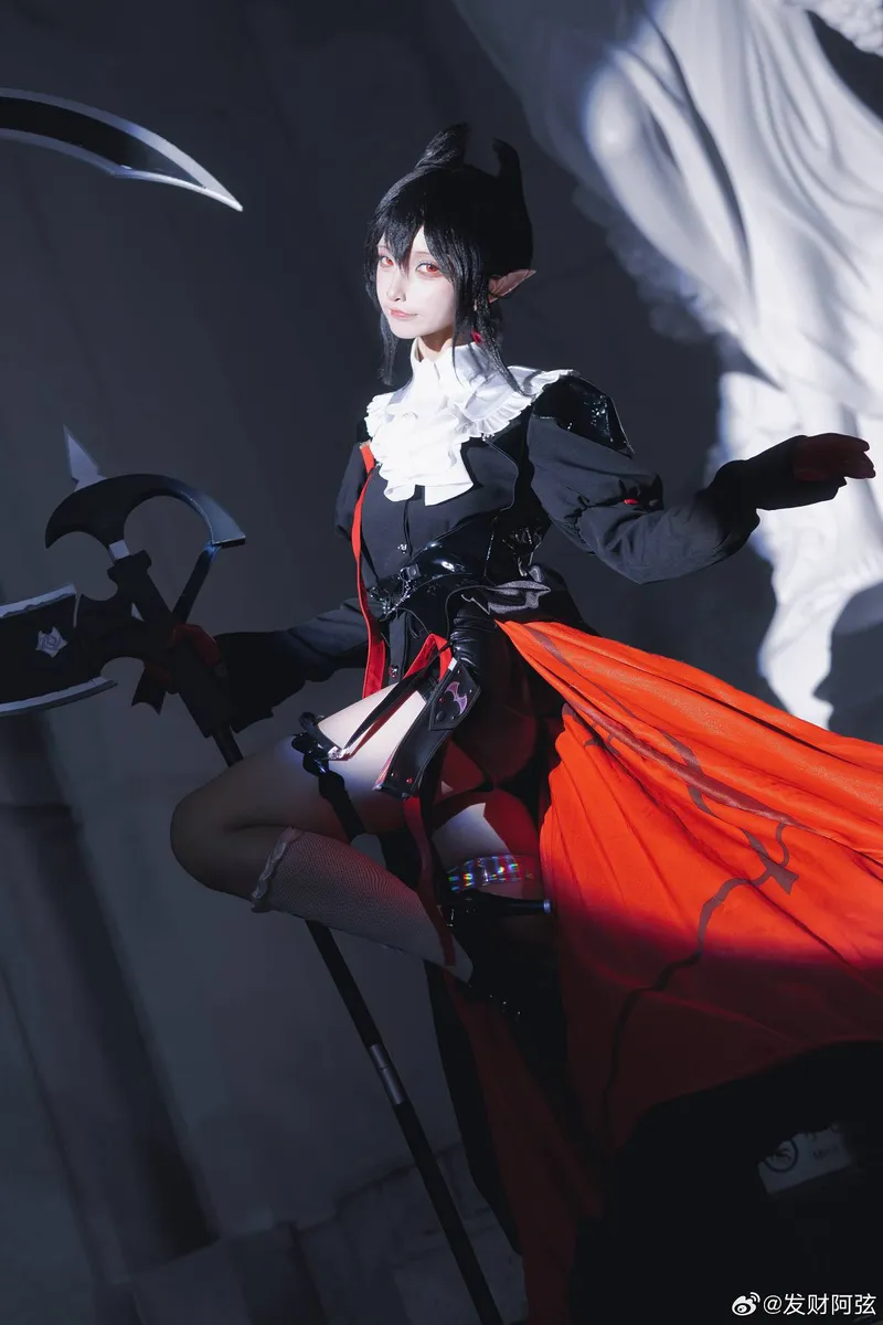 《明日方舟》隐德来希cosplay展示