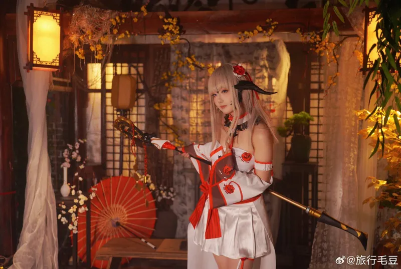 《最终幻想》龙娘cosplay