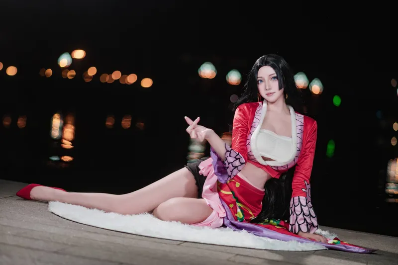 《海贼王》波雅汉库克cosplay展示