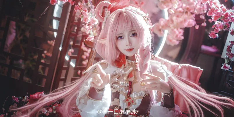 《崩坏3》爱莉希雅cosplay展示