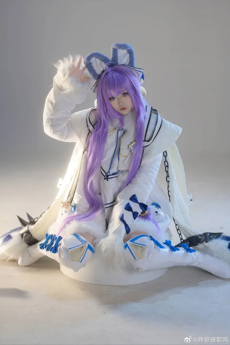 《碧蓝航线》塔什干Cosplay展示