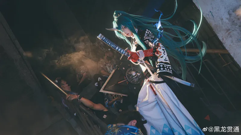 《明日方舟》斩业星熊cosplay展示