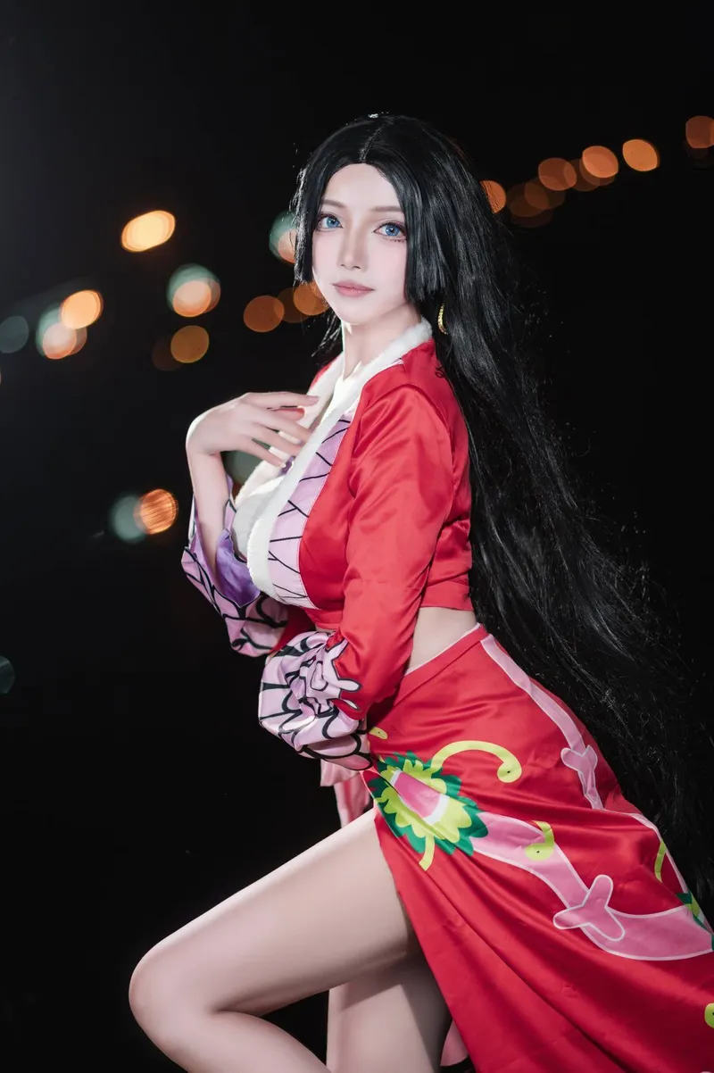 《海贼王》波雅汉库克cosplay展示