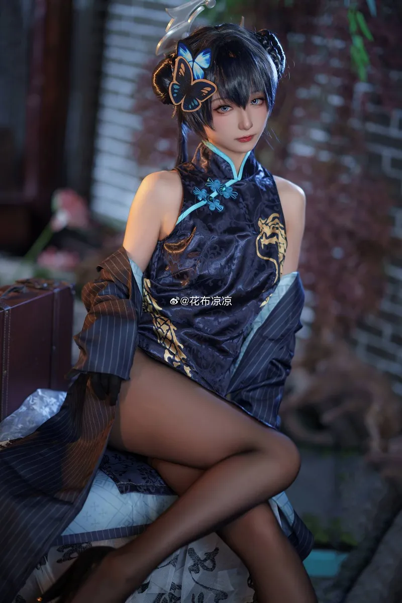 《蔚蓝档案》龙华妃咲cosplay展示