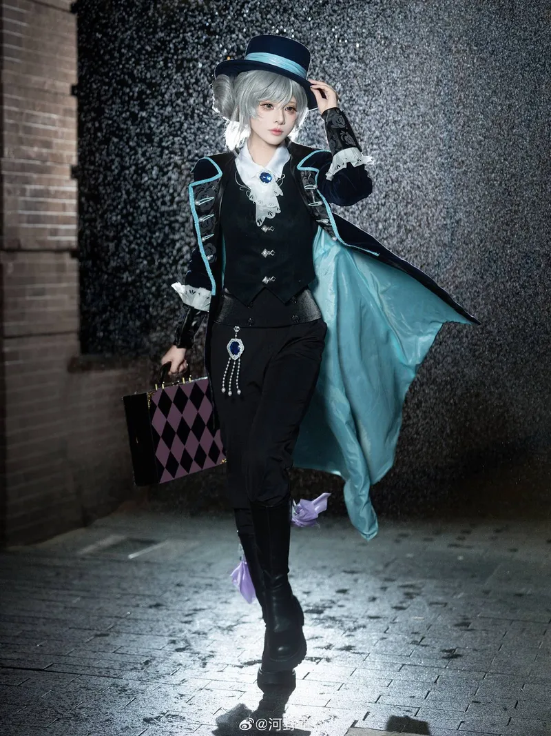 《重返未来1999》维尔汀cosplay展示