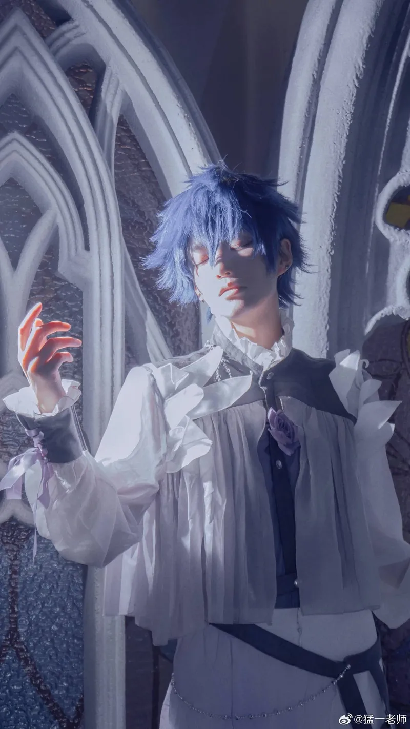 《偶像梦幻祭》涟纯Cosplay展示