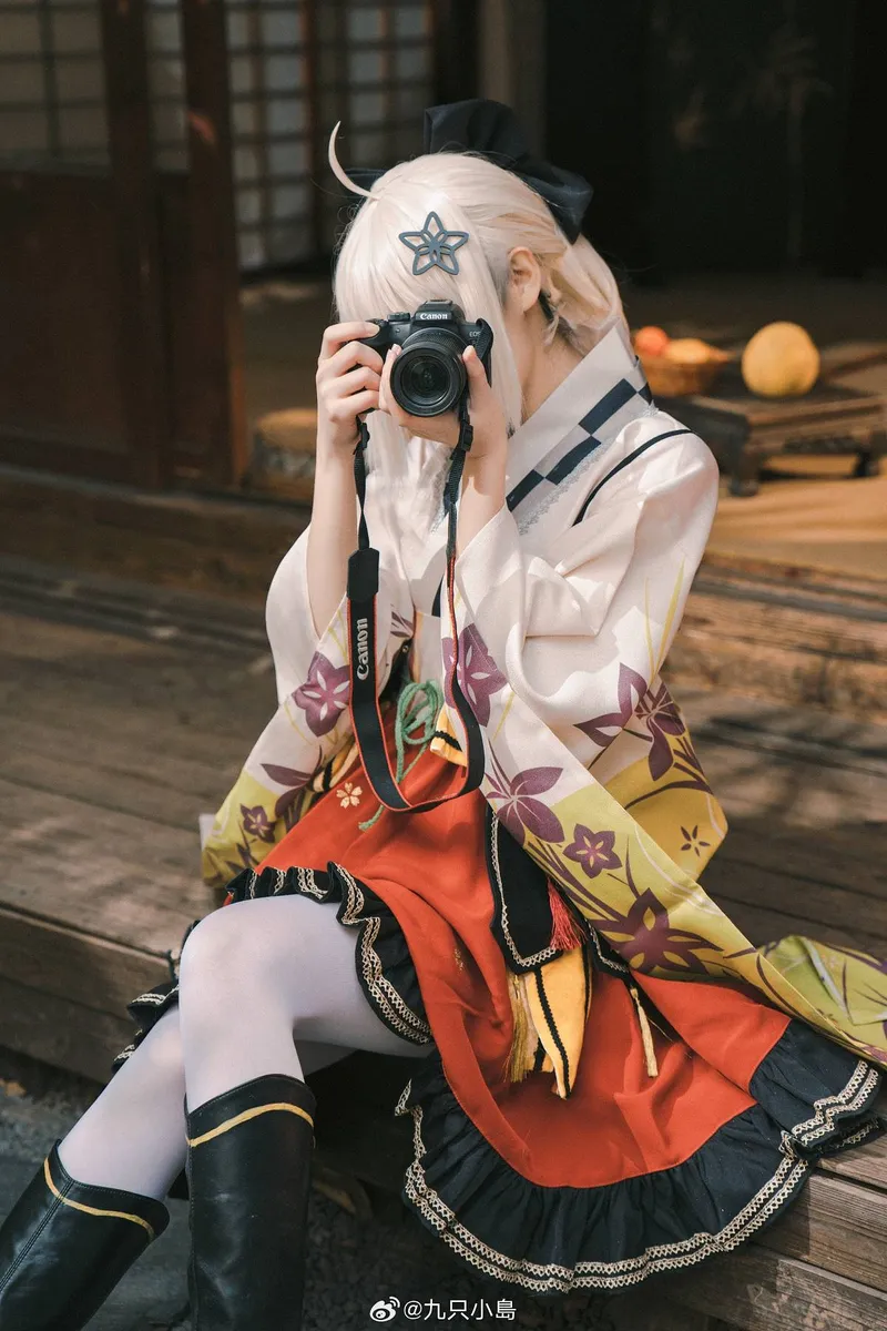 《明日方舟》稀音Cosplay展示