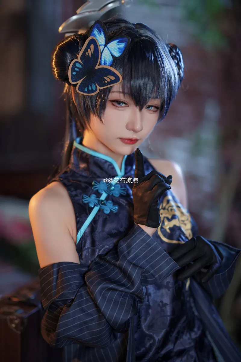 《蔚蓝档案》龙华妃咲cosplay展示