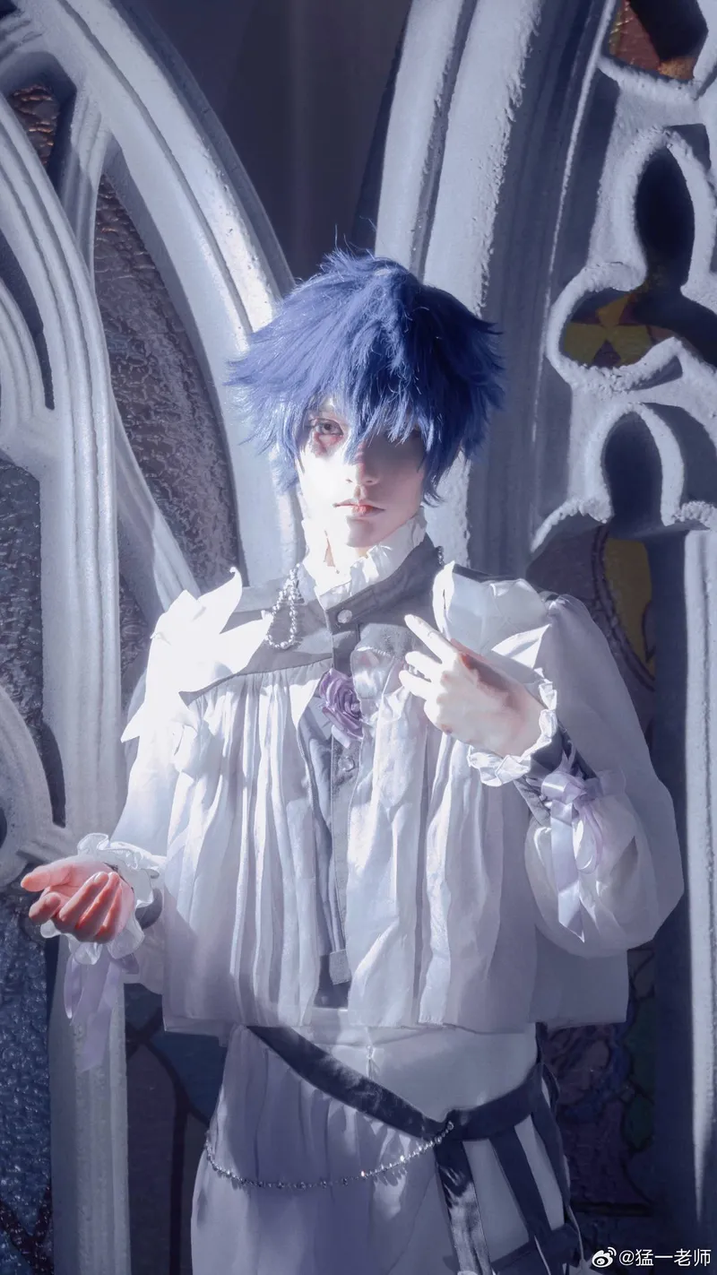 《偶像梦幻祭》涟纯Cosplay展示