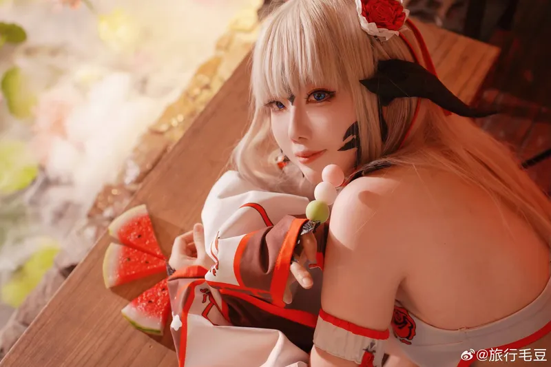 《最终幻想》龙娘cosplay