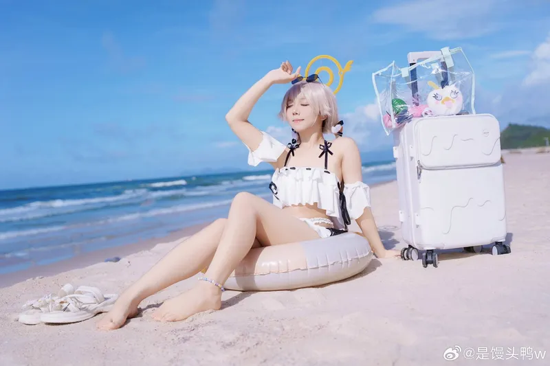 《蔚蓝档案》阿慈谷日富美cosplay展示