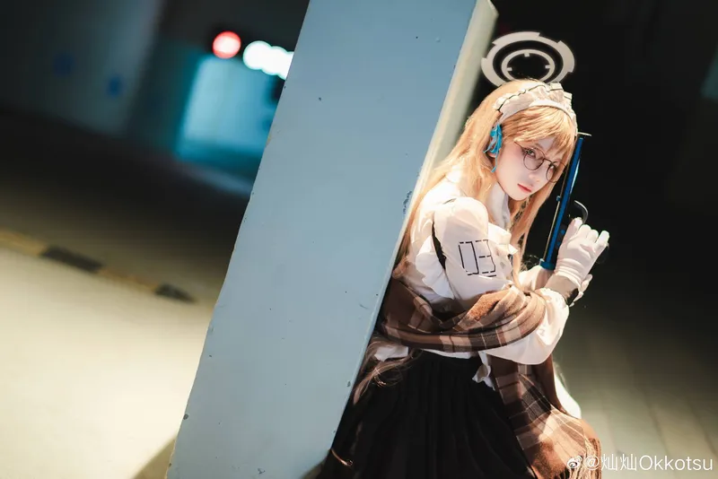 《蔚蓝档案》室笠茜cosplay展示