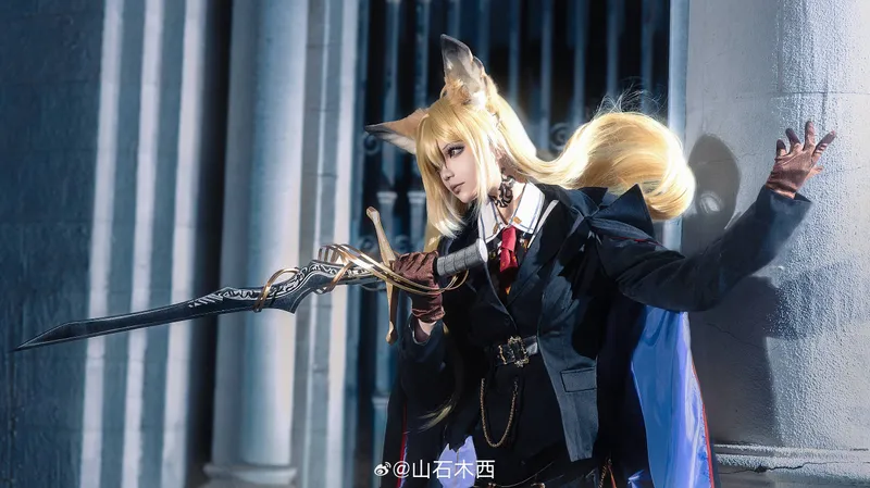 《明日方舟》忍冬cosplay展示