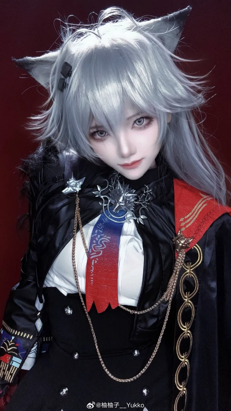 《明日方舟》荒芜拉普兰德cosplay-顶级矿工形象展示