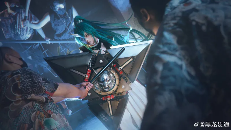 《明日方舟》斩业星熊cosplay展示