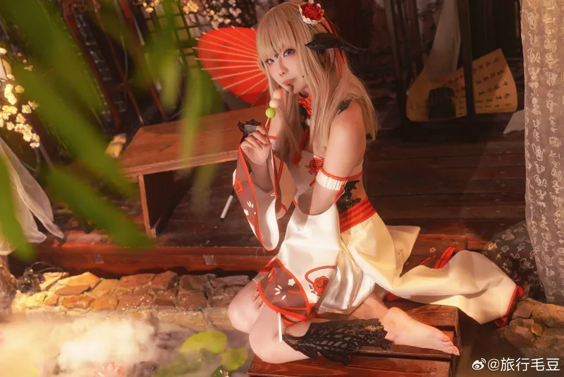 《最终幻想》龙娘cosplay