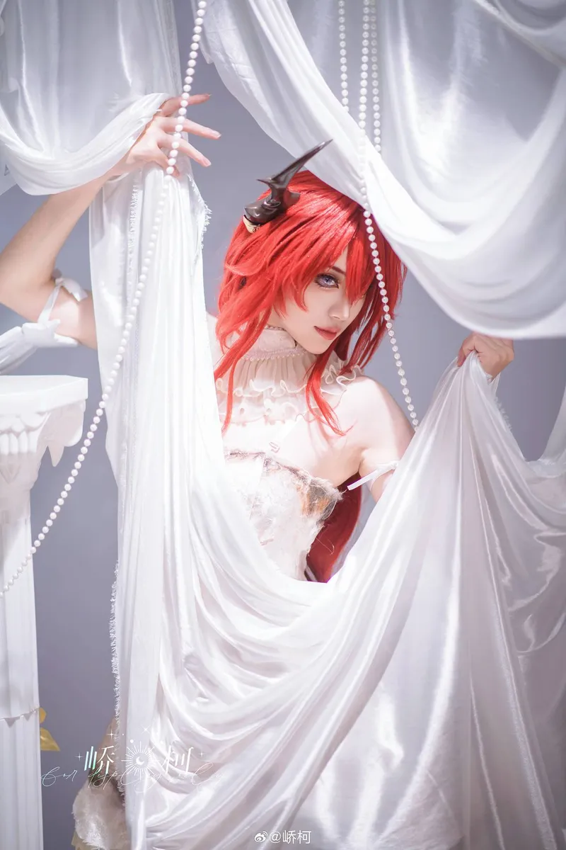 《明日方舟》史尔特尔cosplay展示