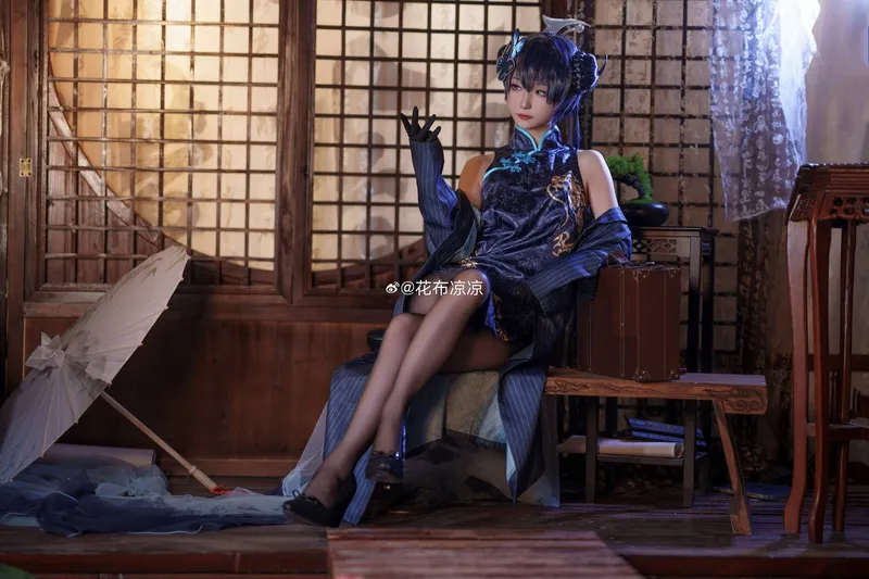 《蔚蓝档案》龙华妃咲cosplay展示