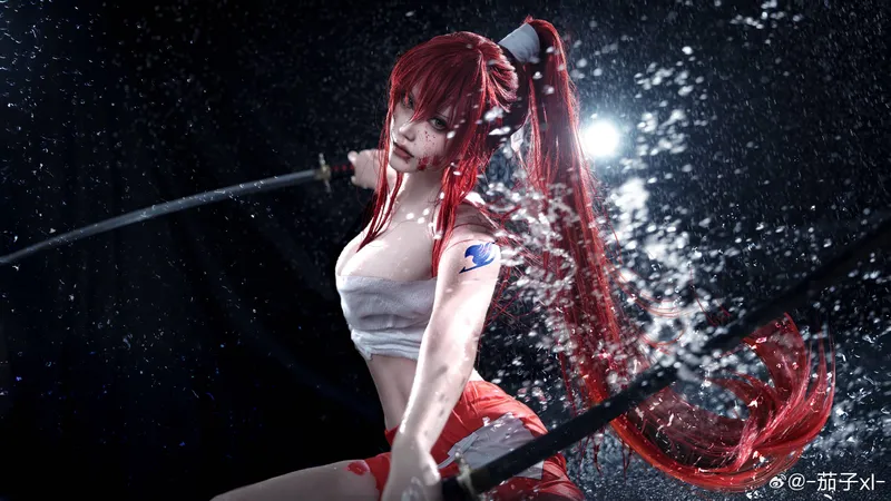 《妖精的尾巴》艾露莎Cosplay展示