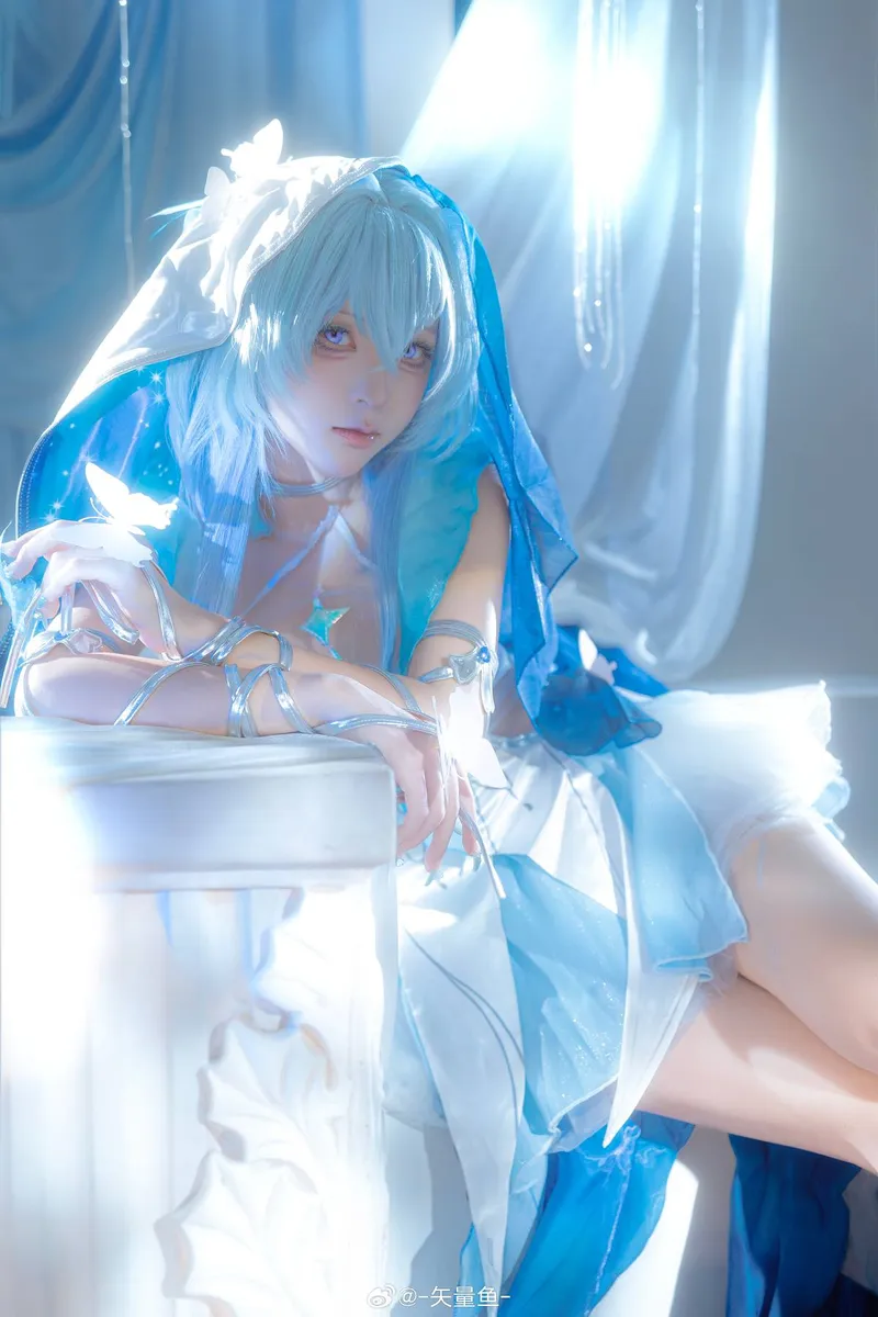 《鸣潮》守岸人COS展示-静默守护文明之岸