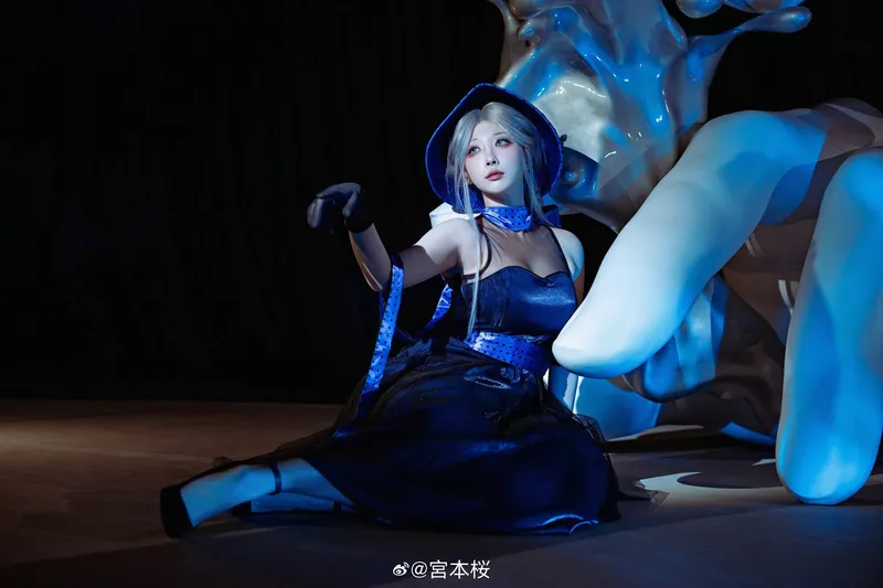 《重返未来1999》淑女格蕾丝cosplay展示