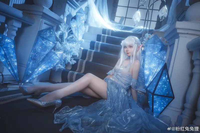 《Re:从零开始的异世界生活》爱蜜莉雅COS展示