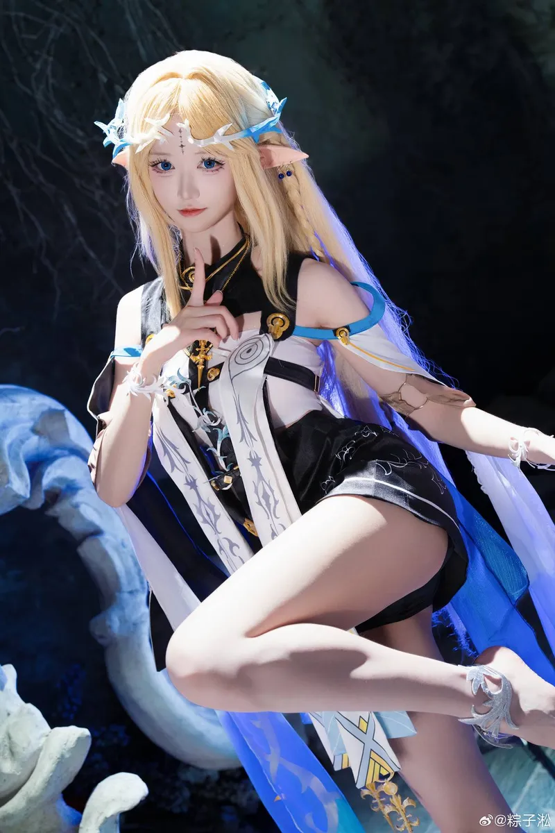 《鸣潮》卡提希娅COS展示