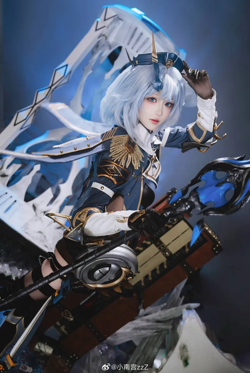 黎瑟二重螺旋cosplay展示