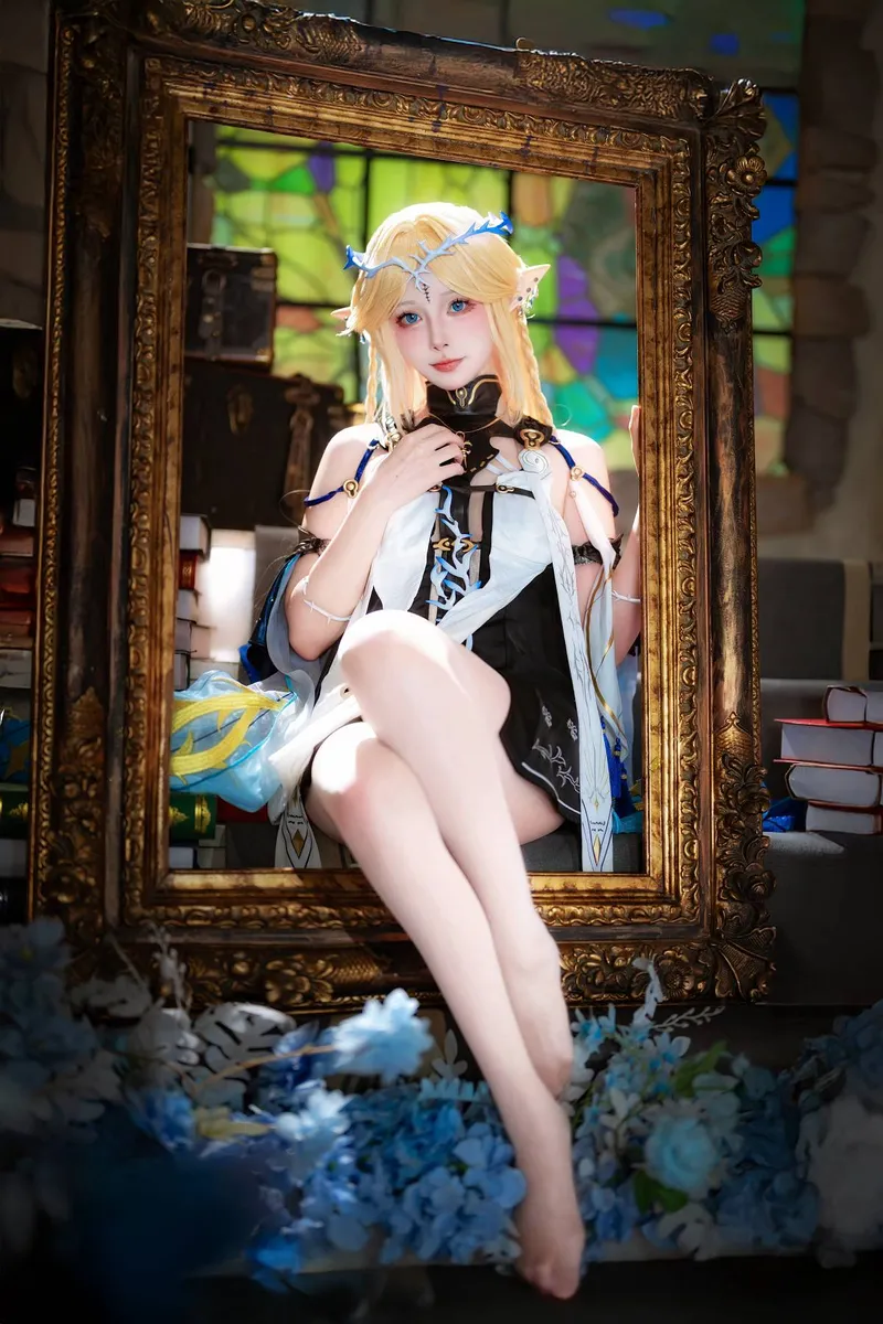 《鸣潮》卡提希娅COS展示