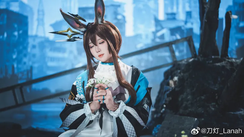 《明日方舟》阿米娅cosplay