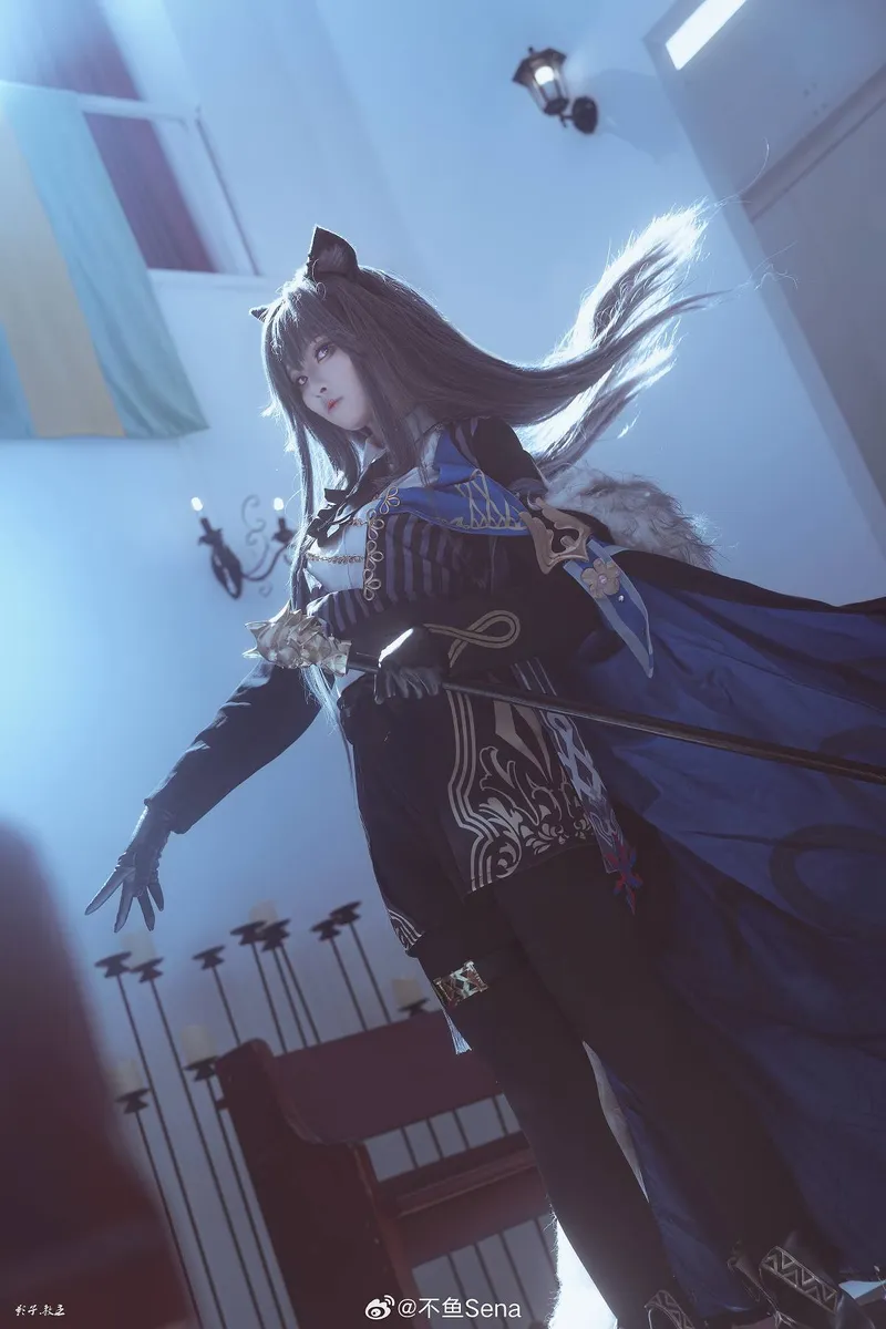 《明日方舟》缄默德克萨斯cosplay展示