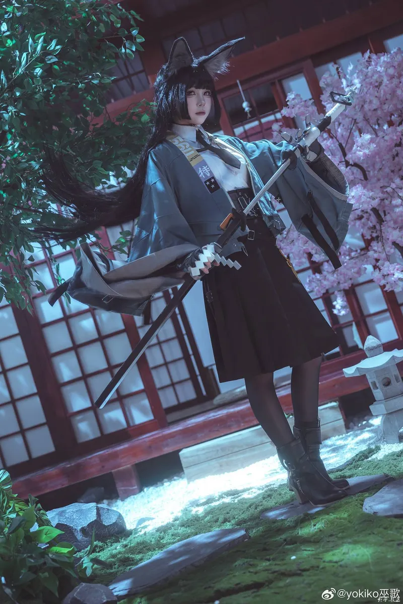 《绝区零》星见雅cosplay展示