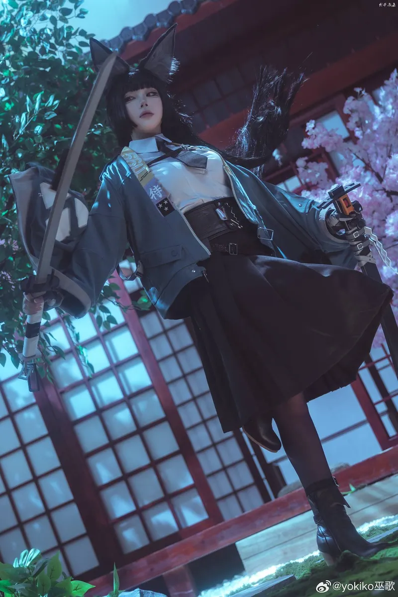 《绝区零》星见雅cosplay展示