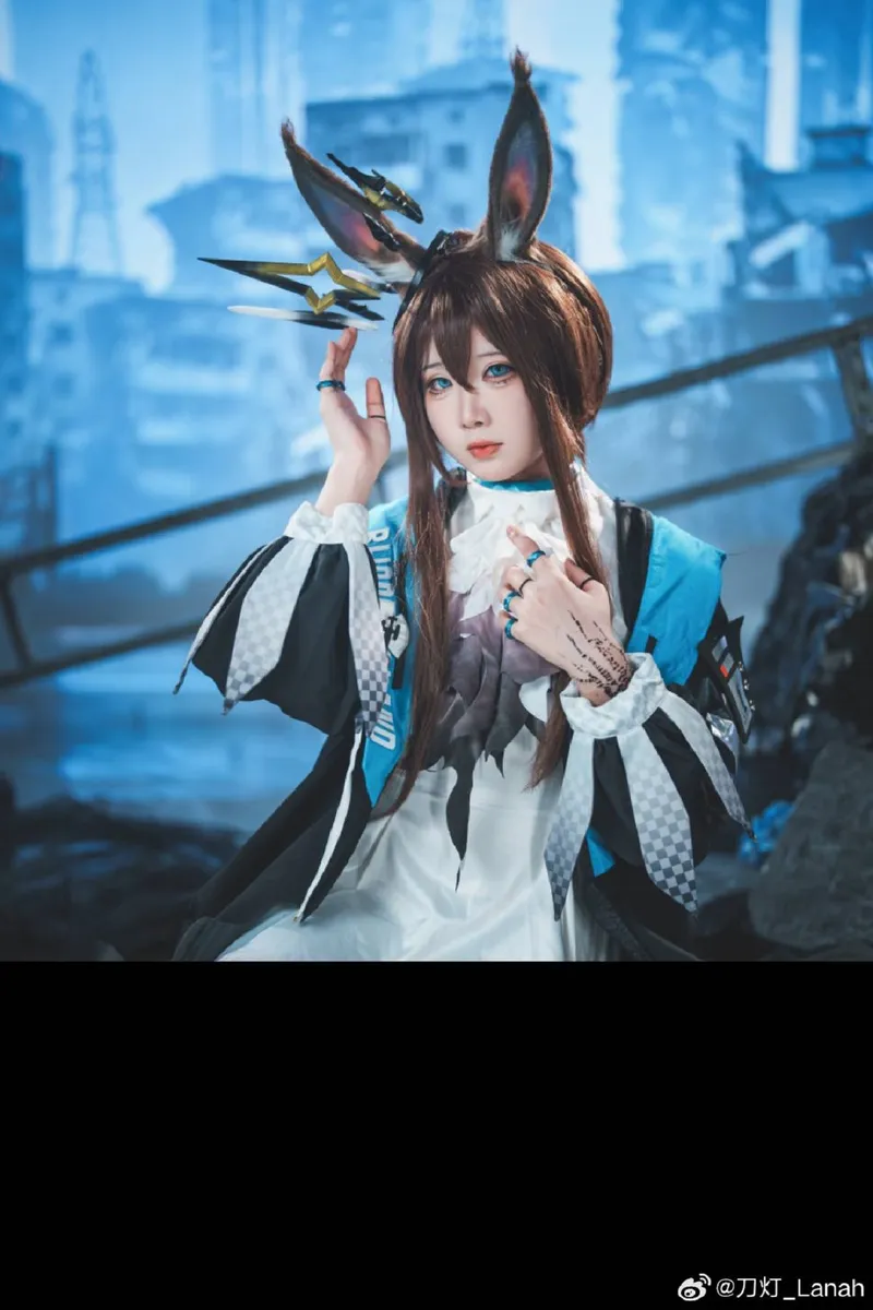 《明日方舟》阿米娅cosplay