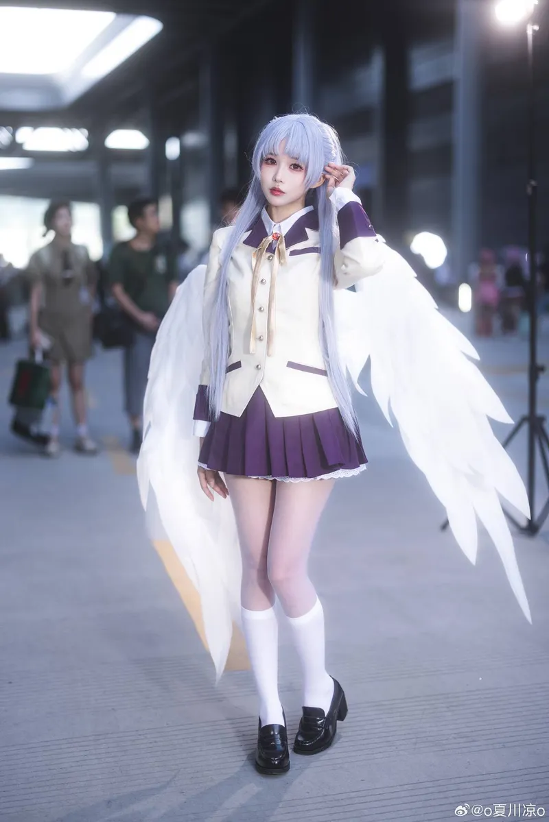 《AngelBeats!》立华奏cosplay展示