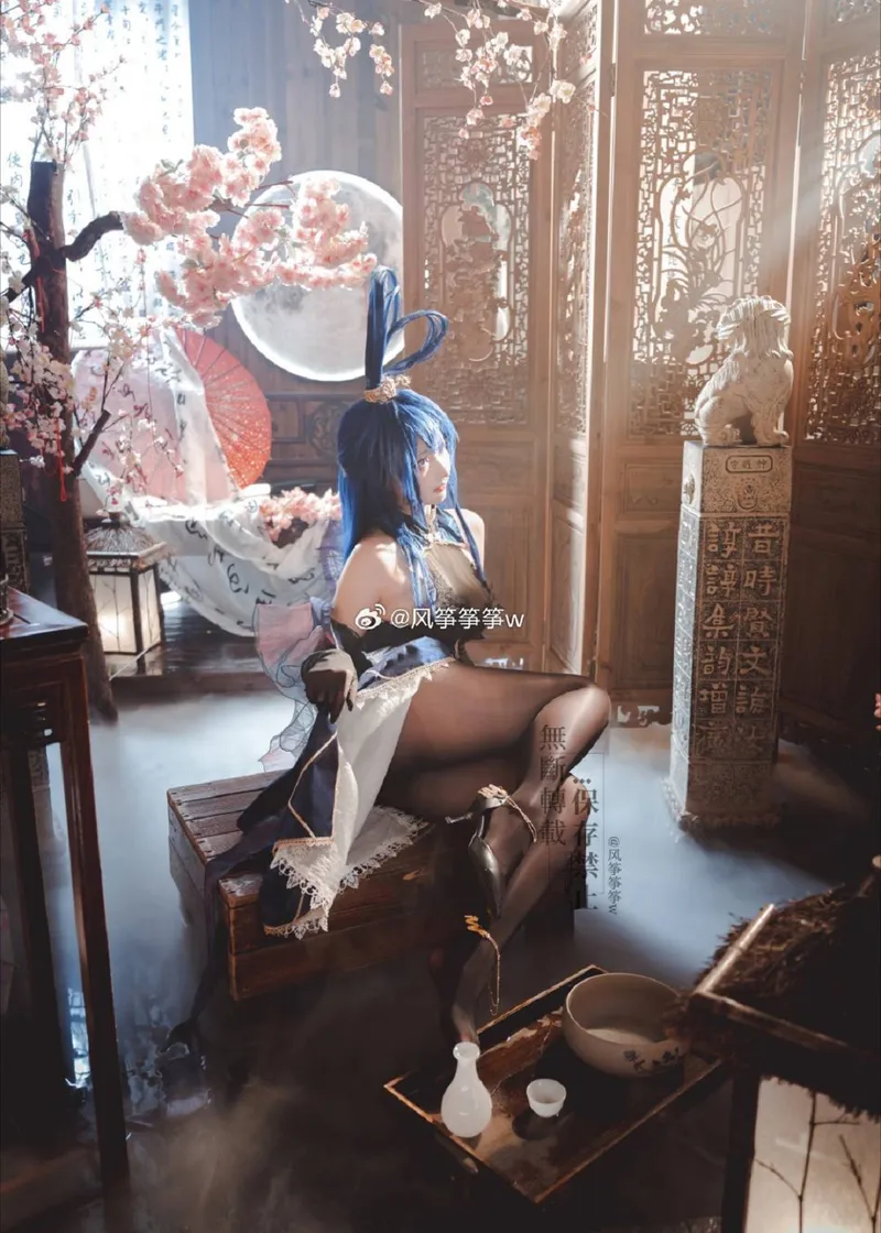 《碧蓝航线》花园Cosplay展示