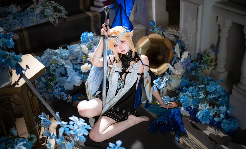 《鸣潮》卡提希娅COS展示