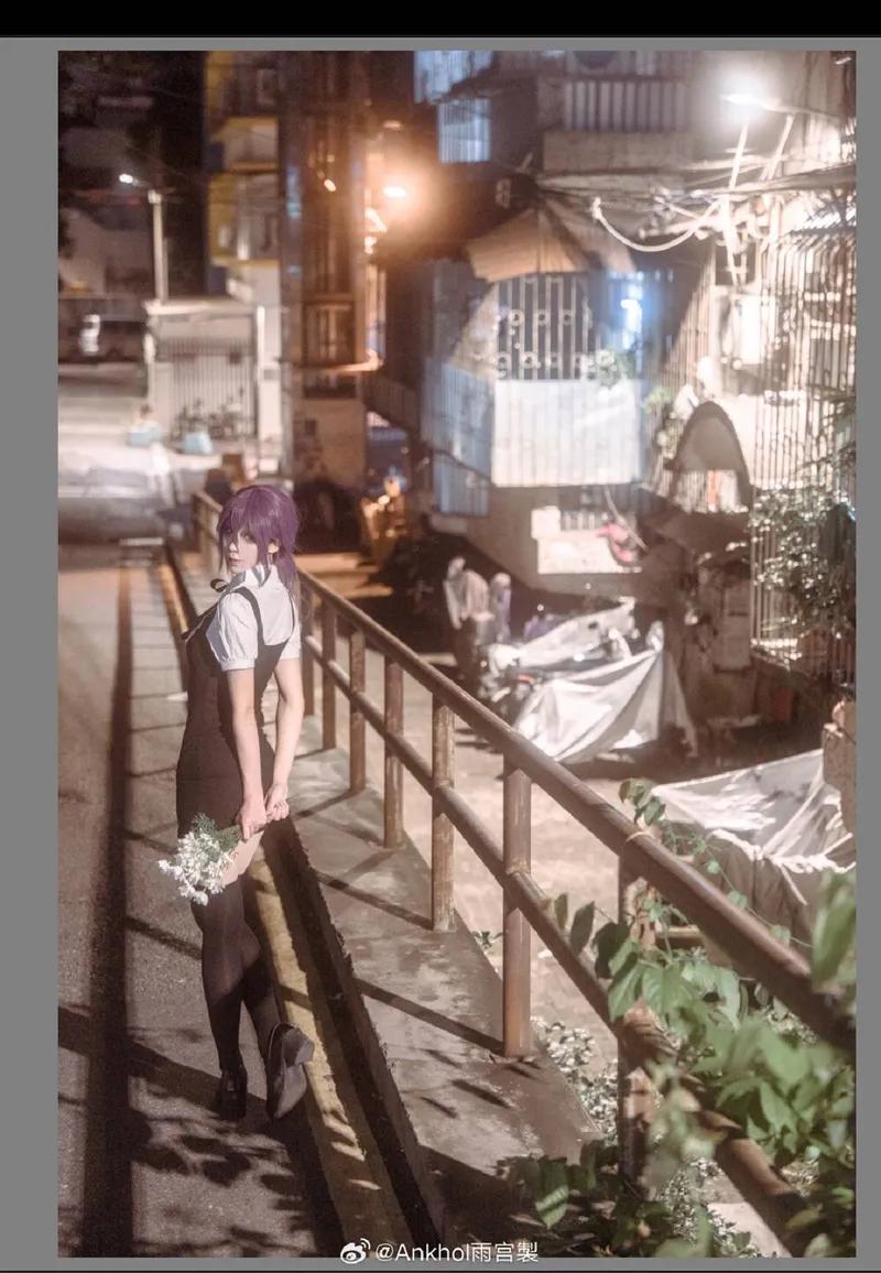 《电锯人》蕾塞COS展示