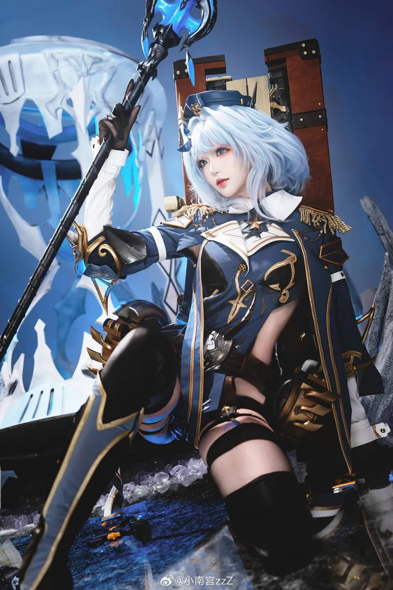 黎瑟二重螺旋cosplay展示