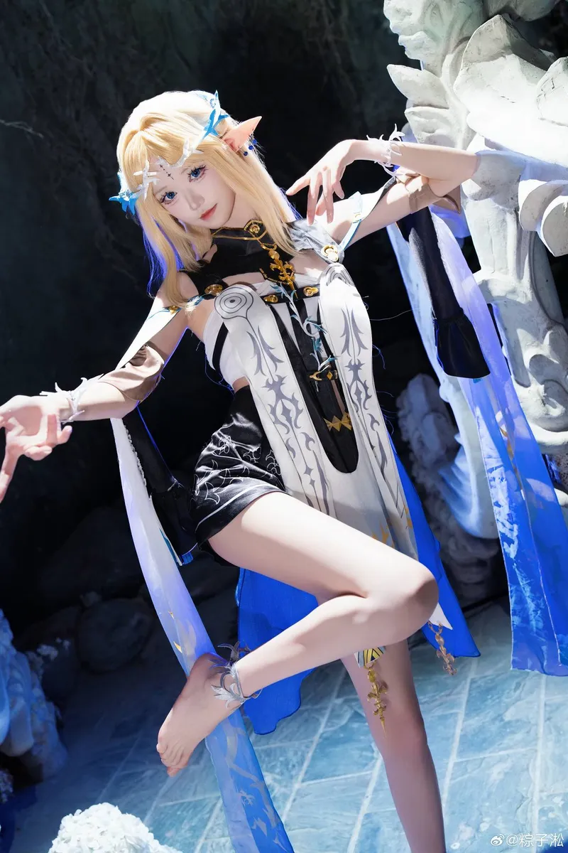 《鸣潮》卡提希娅COS展示